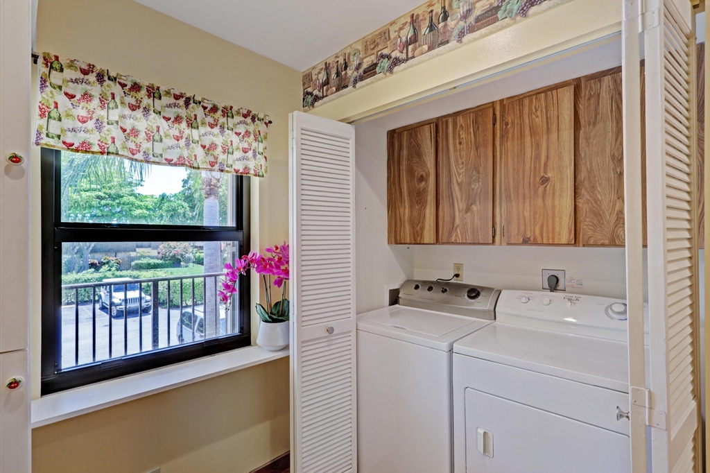 2910 Sw 22nd Circle - Photo 18