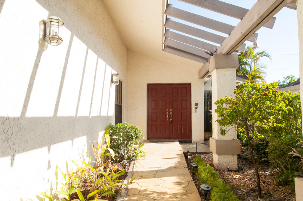 8963 Old Pine Way - Photo 2
