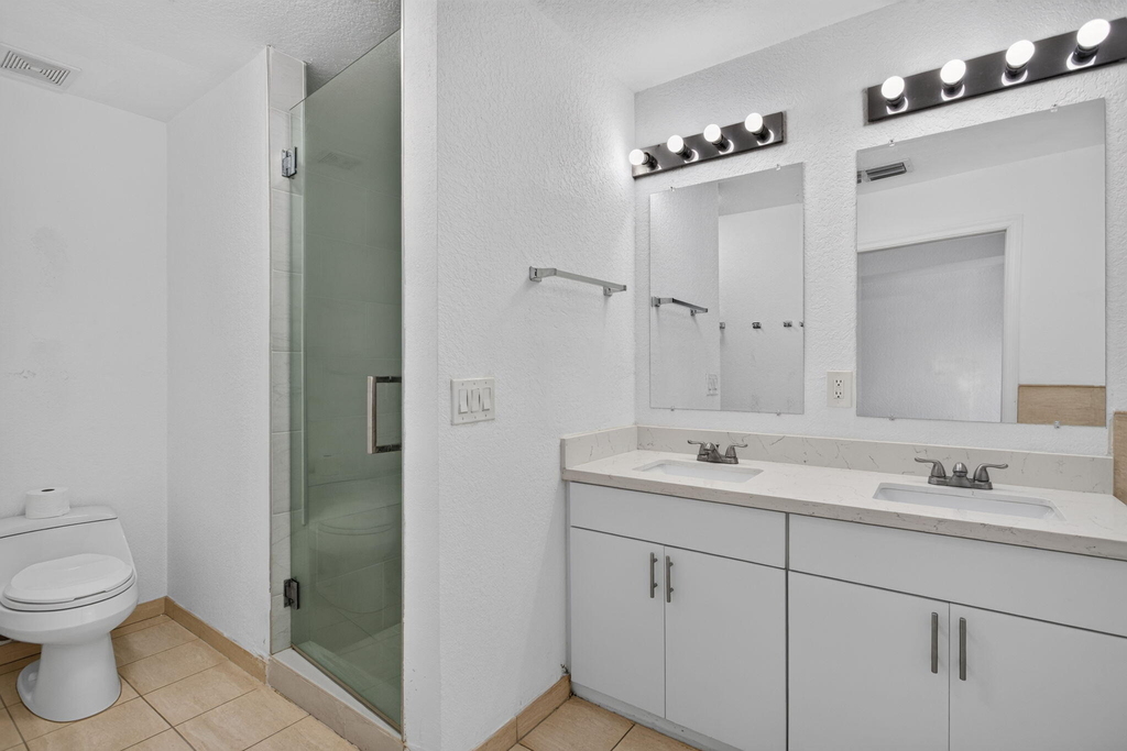 2725 Ne 8th Avenue - Photo 47