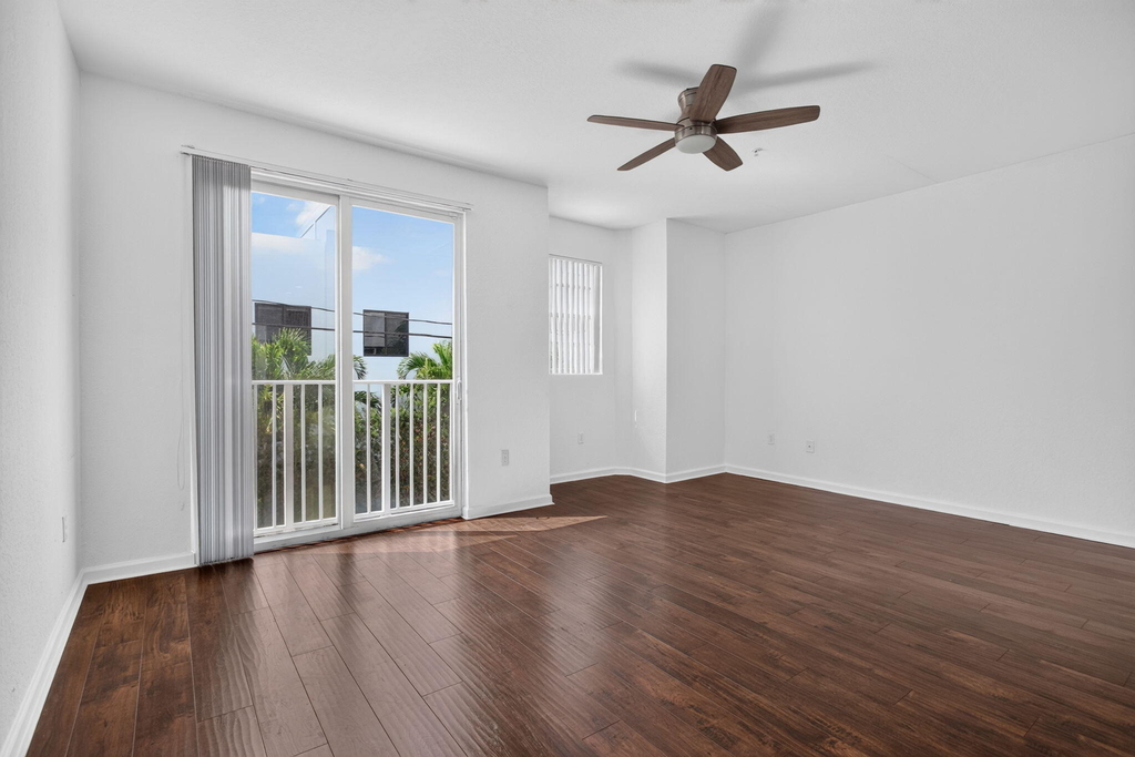 2725 Ne 8th Avenue - Photo 23
