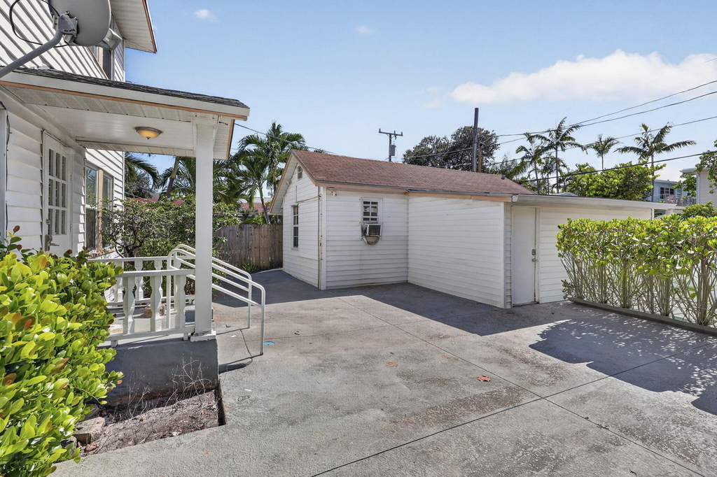 311 N Federal - Photo 18