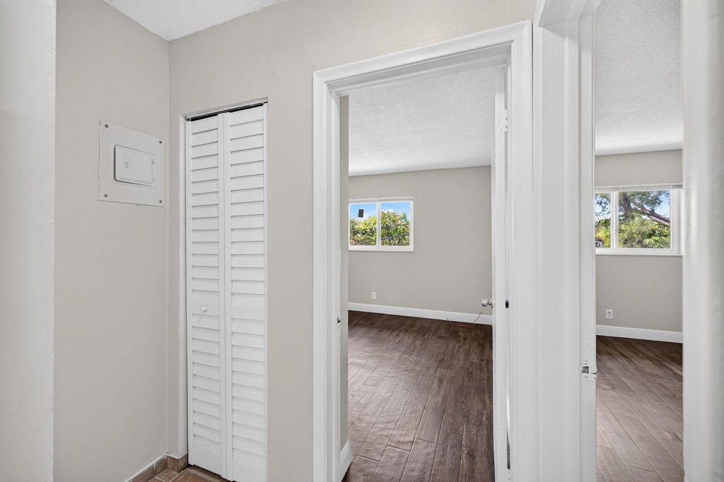 1007 W Prospect - Photo 36