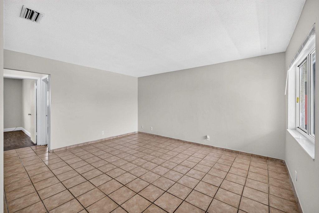 1007 W Prospect - Photo 4
