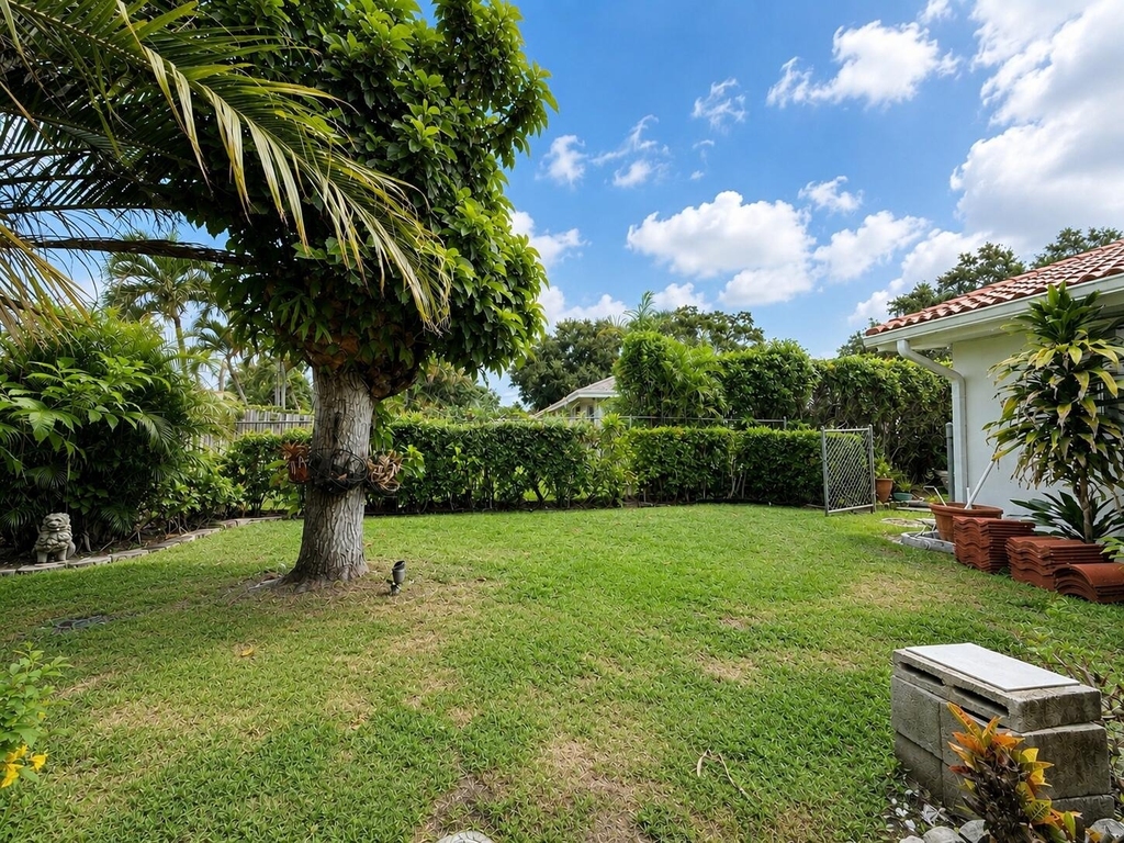 10873 Magnolia Street - Photo 1