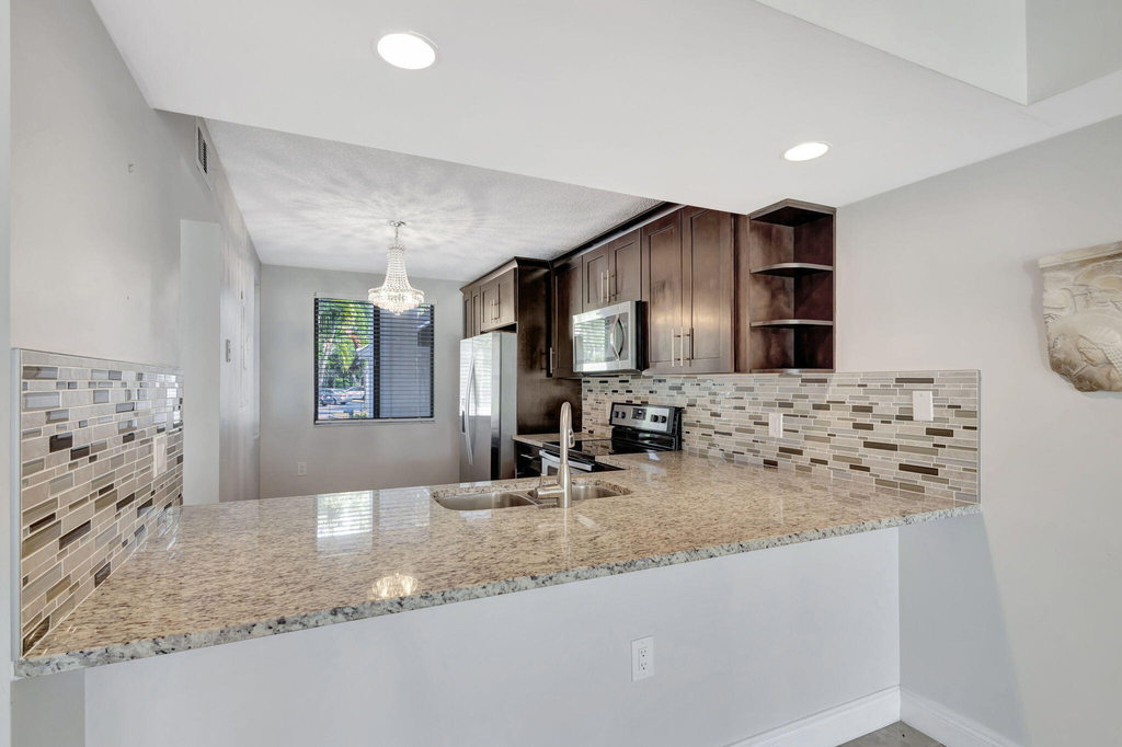 2741 Village Boulevard - Photo 4