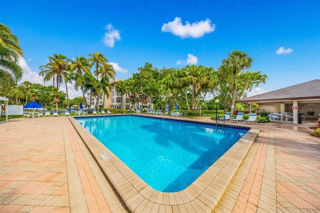 3051 S Palm Aire Drive - Photo 13