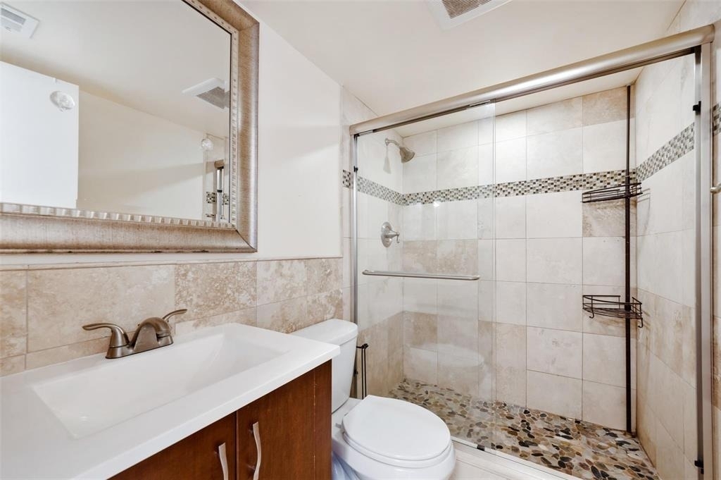 3051 S Palm Aire Drive - Photo 11