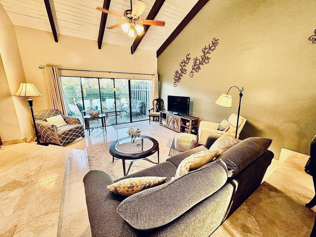 2121 Sw 82nd Avenue - Photo 12
