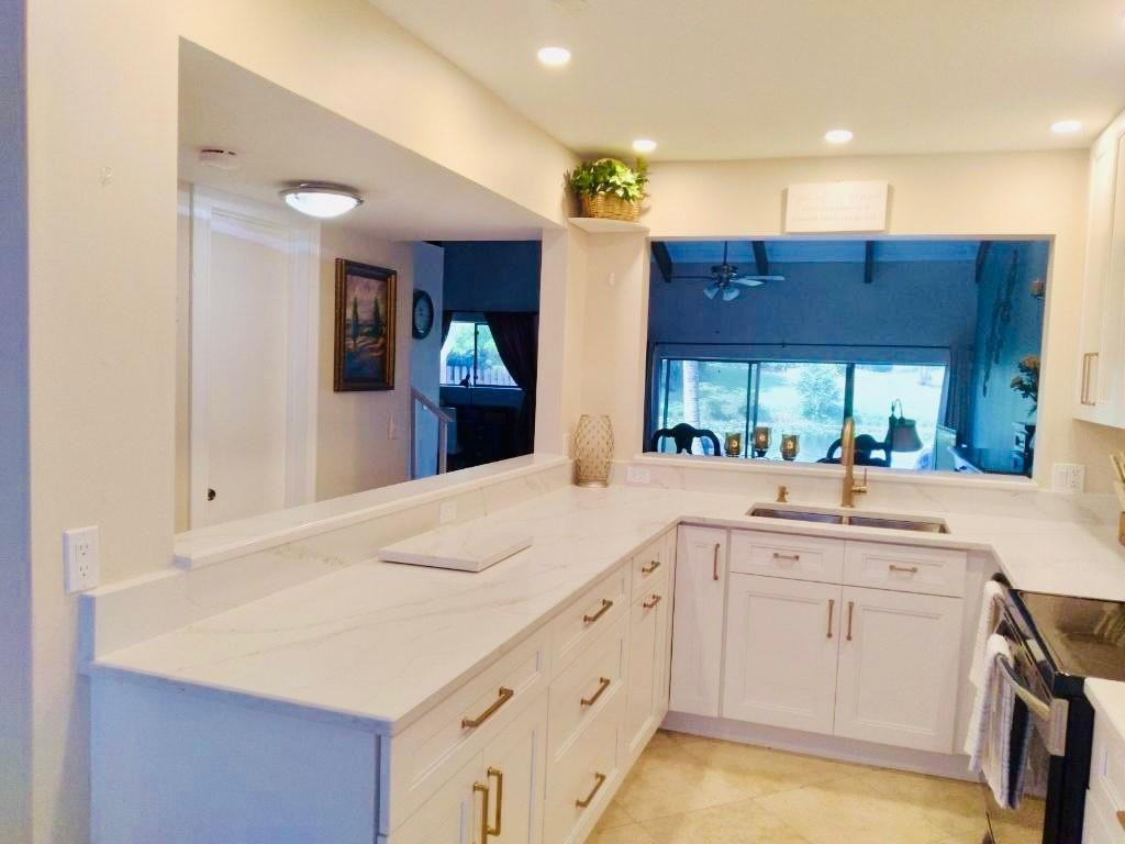 2121 Sw 82nd Avenue - Photo 6