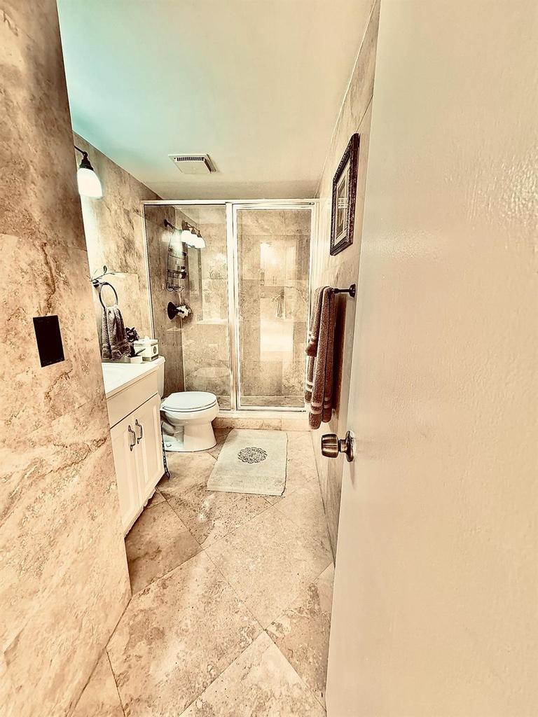 2121 Sw 82nd Avenue - Photo 26