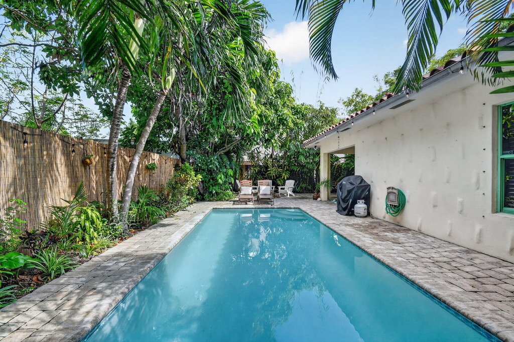 4311 Garden Avenue - Photo 1