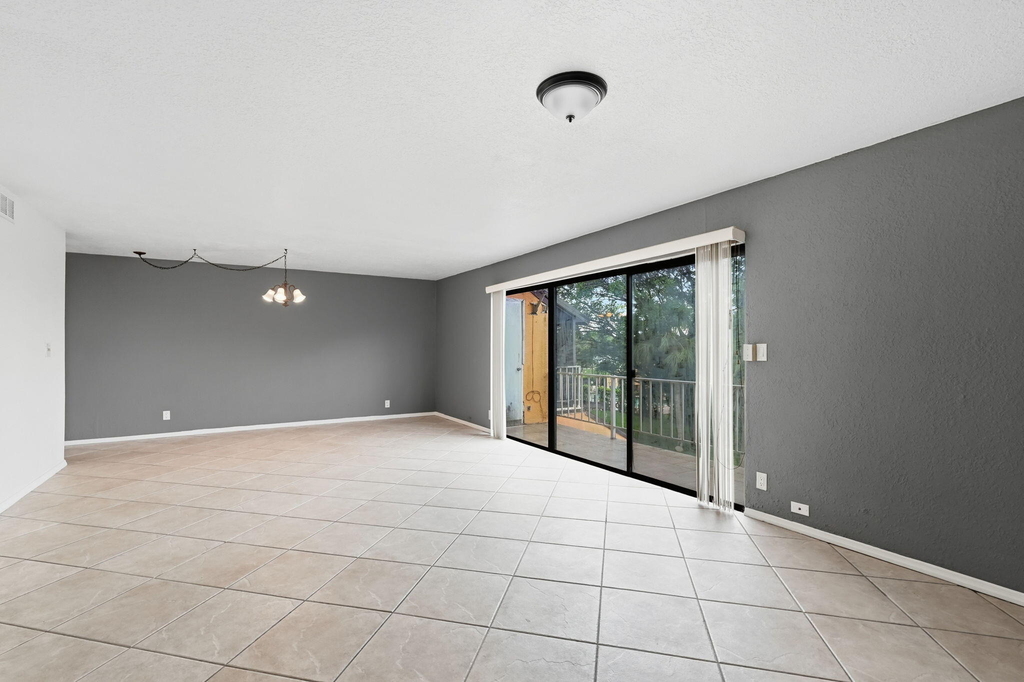 430 Commodore Drive - Photo 41
