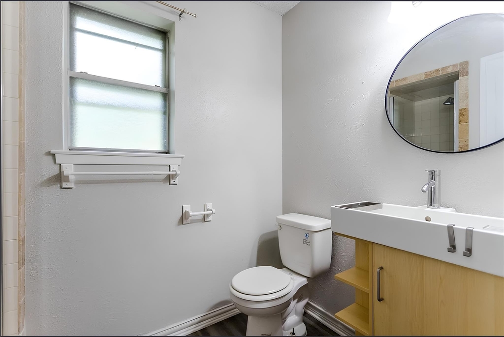 2805 Mintwood Place - Photo 21