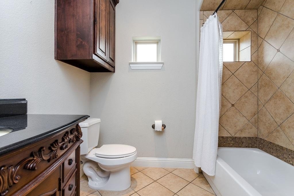 3817 Bowser Avenue - Photo 29
