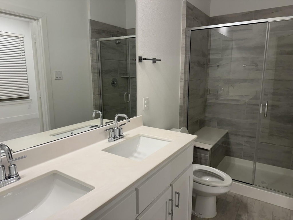 8215 Manoa Drive - Photo 15