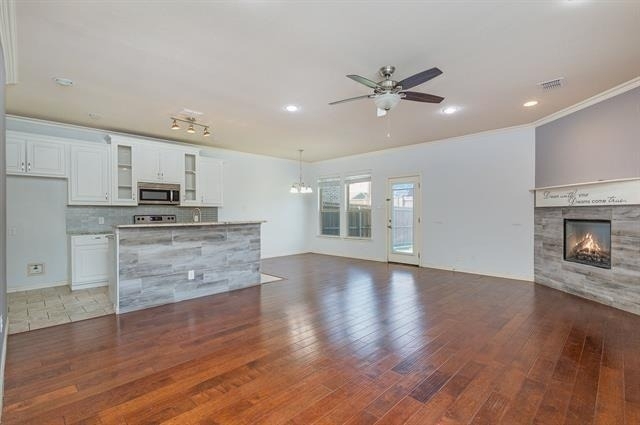313 Austin Avenue - Photo 3