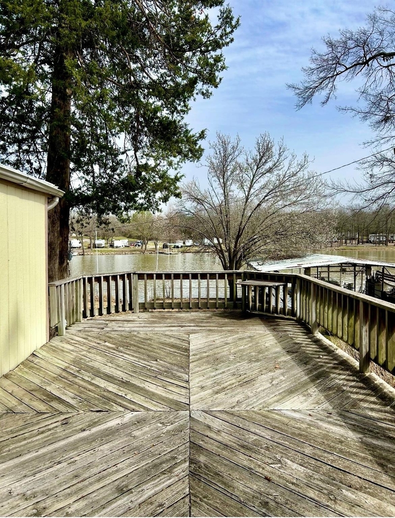 10481 Private Road 3709 - Photo 1