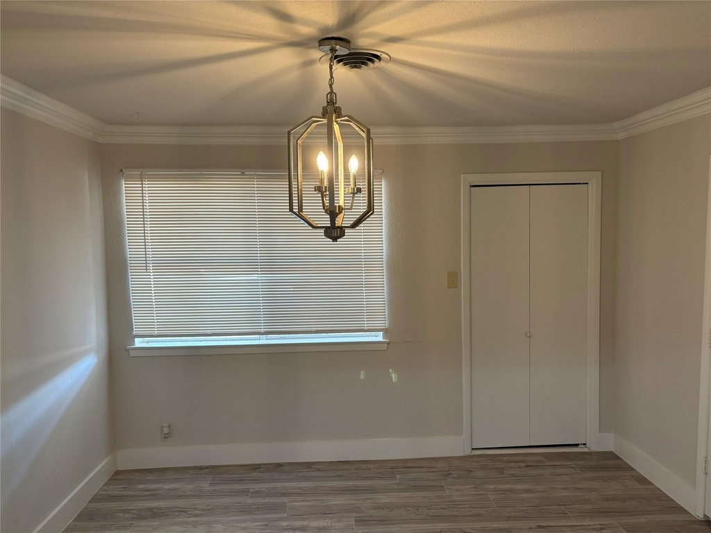 5213 Colorado Boulevard - Photo 5