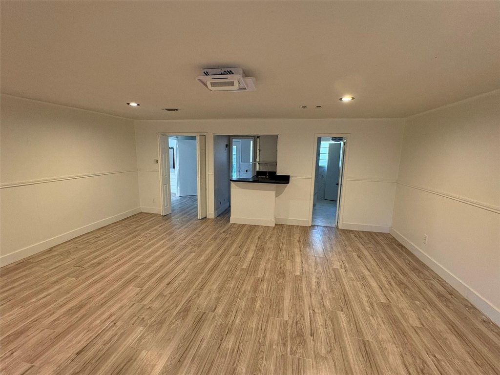 5213 Colorado Boulevard - Photo 1