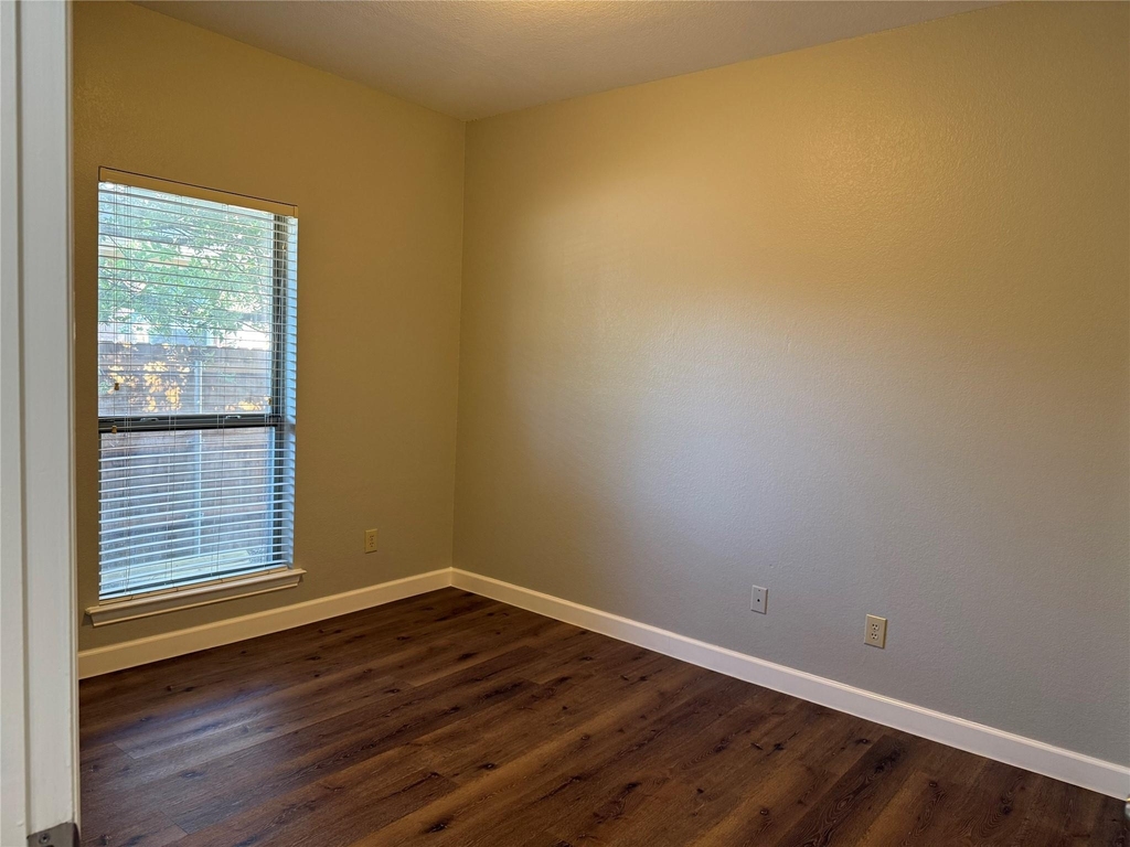 12301 Cajun Drive - Photo 18