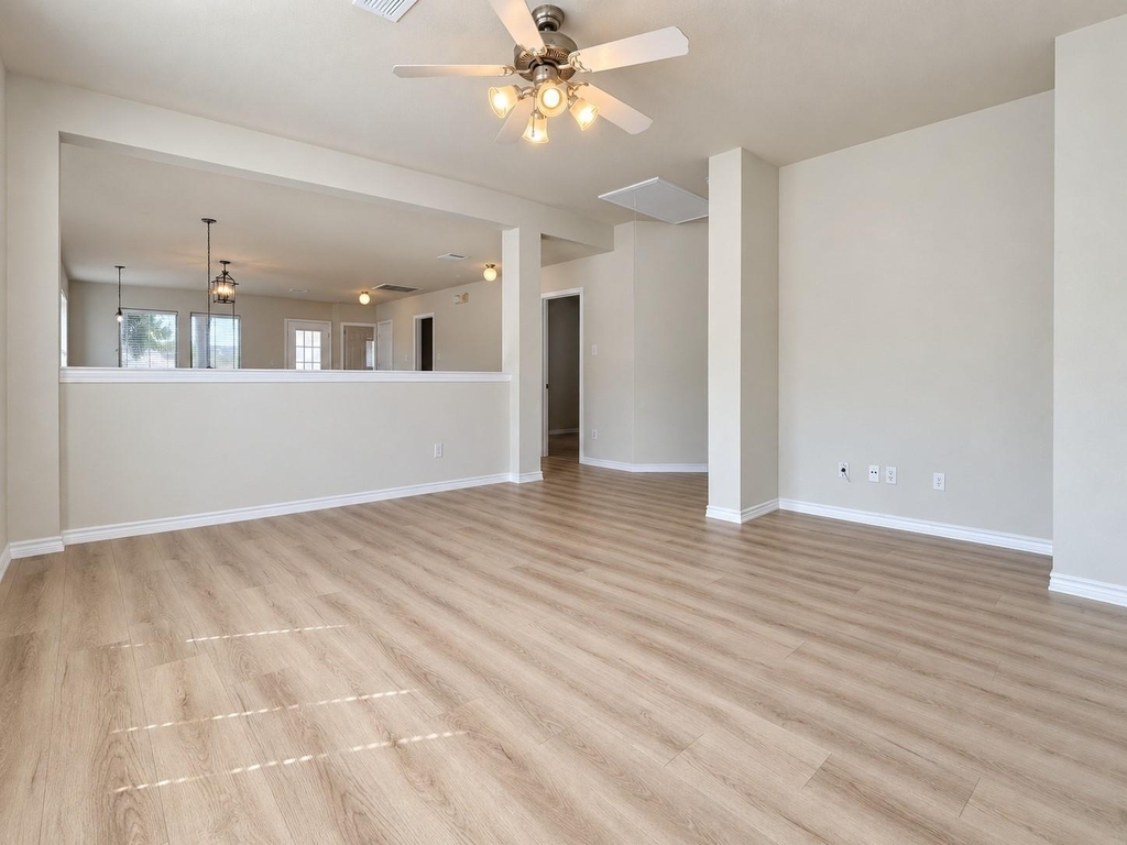 1911 Plantation Parkway - Photo 25