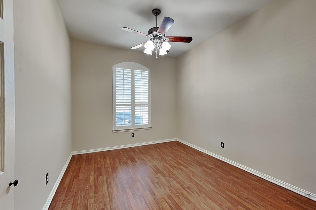 7641 Quiet Meadow Lane - Photo 17