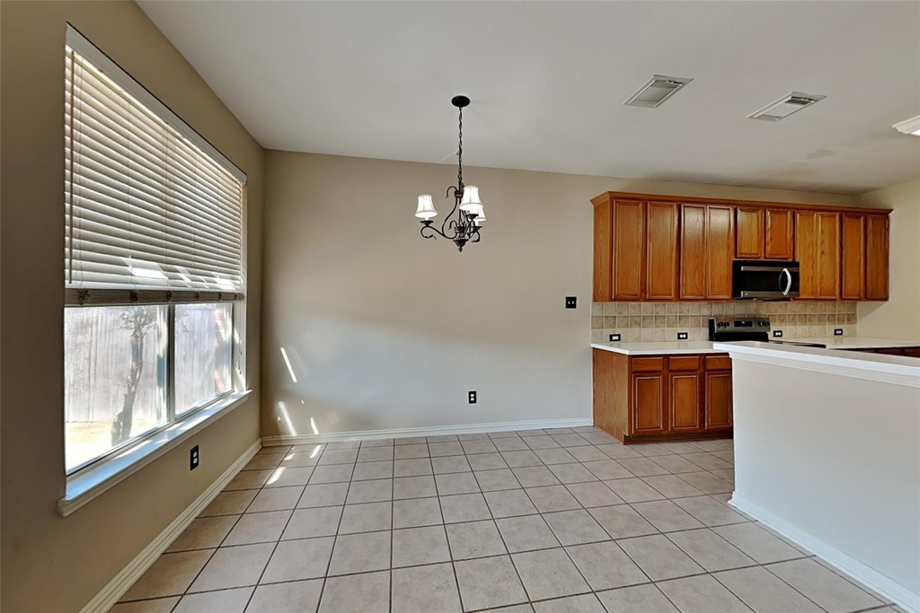 7641 Quiet Meadow Lane - Photo 5