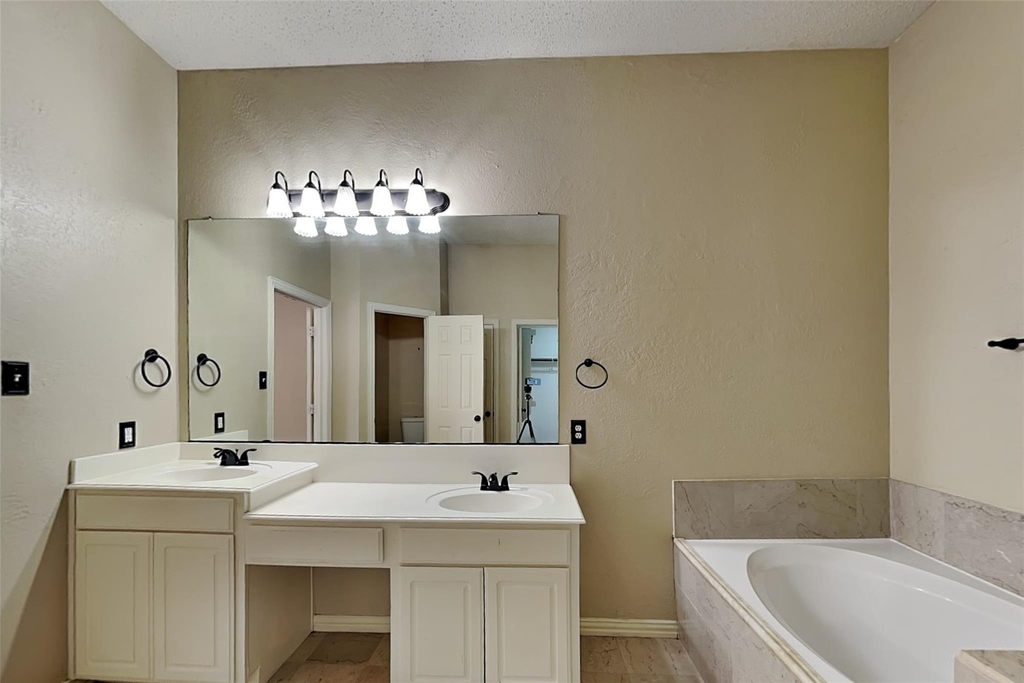 7641 Quiet Meadow Lane - Photo 10