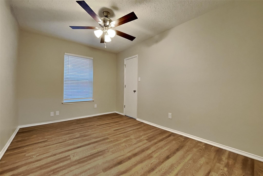 6006 Lavaca Drive - Photo 12