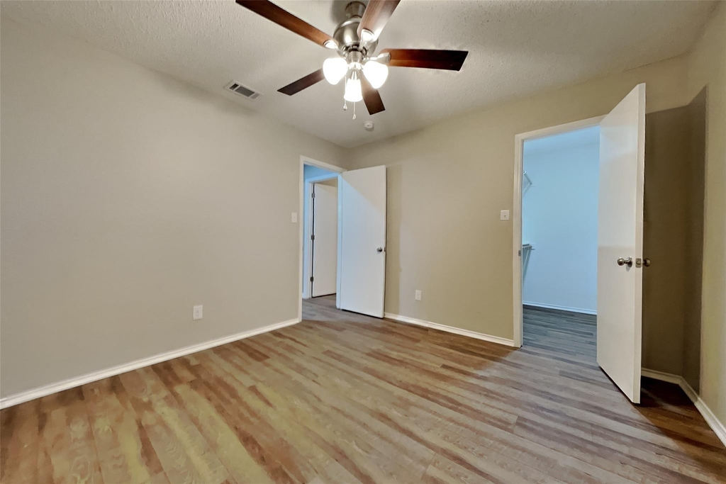 6006 Lavaca Drive - Photo 10