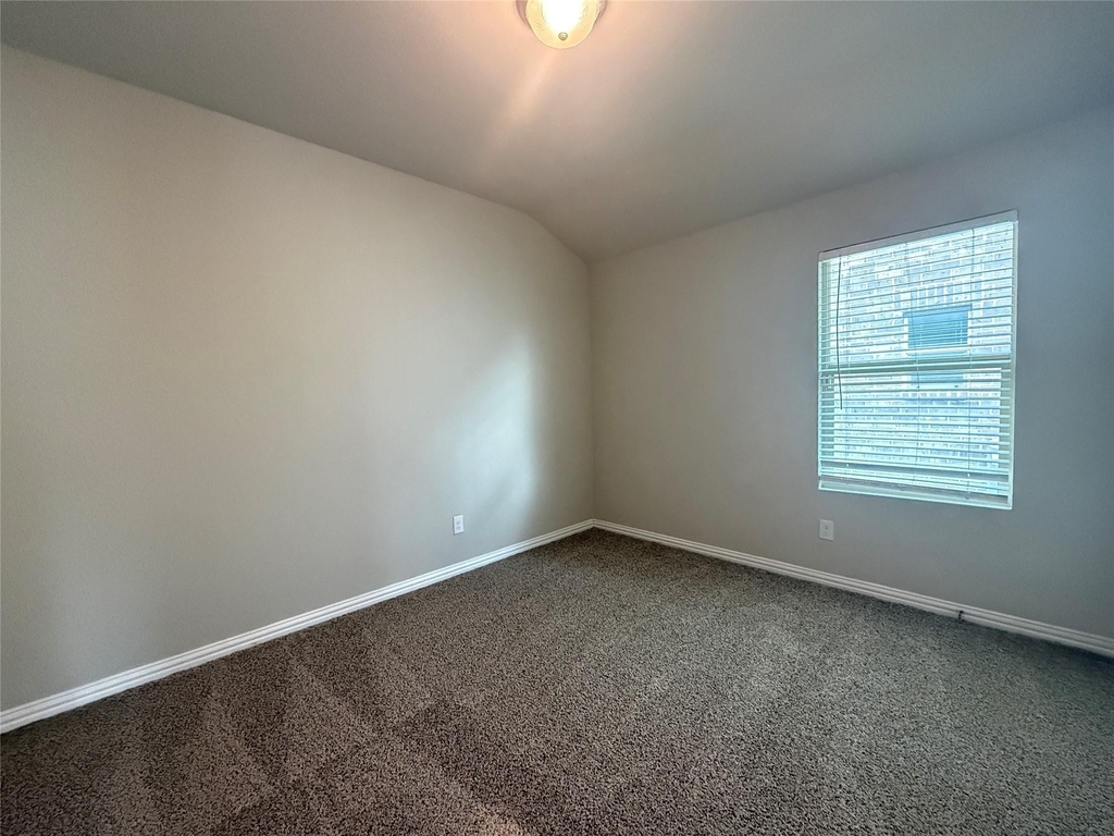 621 Fletcher Drive - Photo 15
