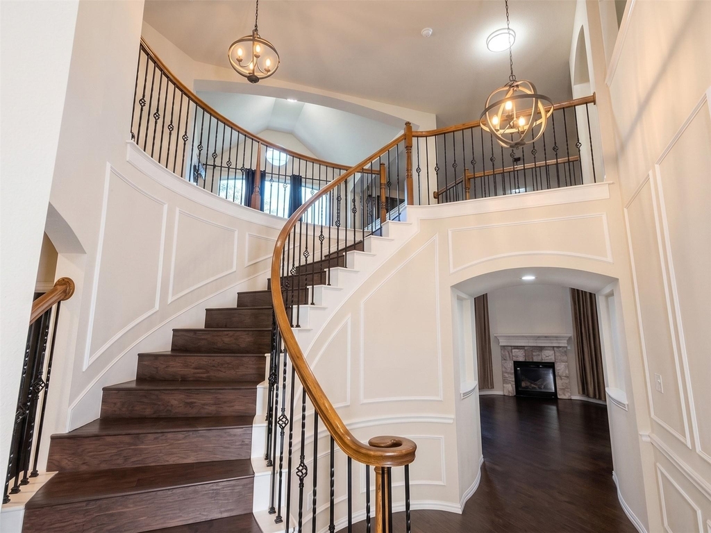 9314 Royal Burgess Drive - Photo 5
