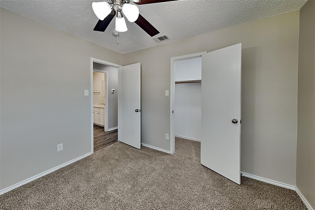 8228 Willis Lane - Photo 10