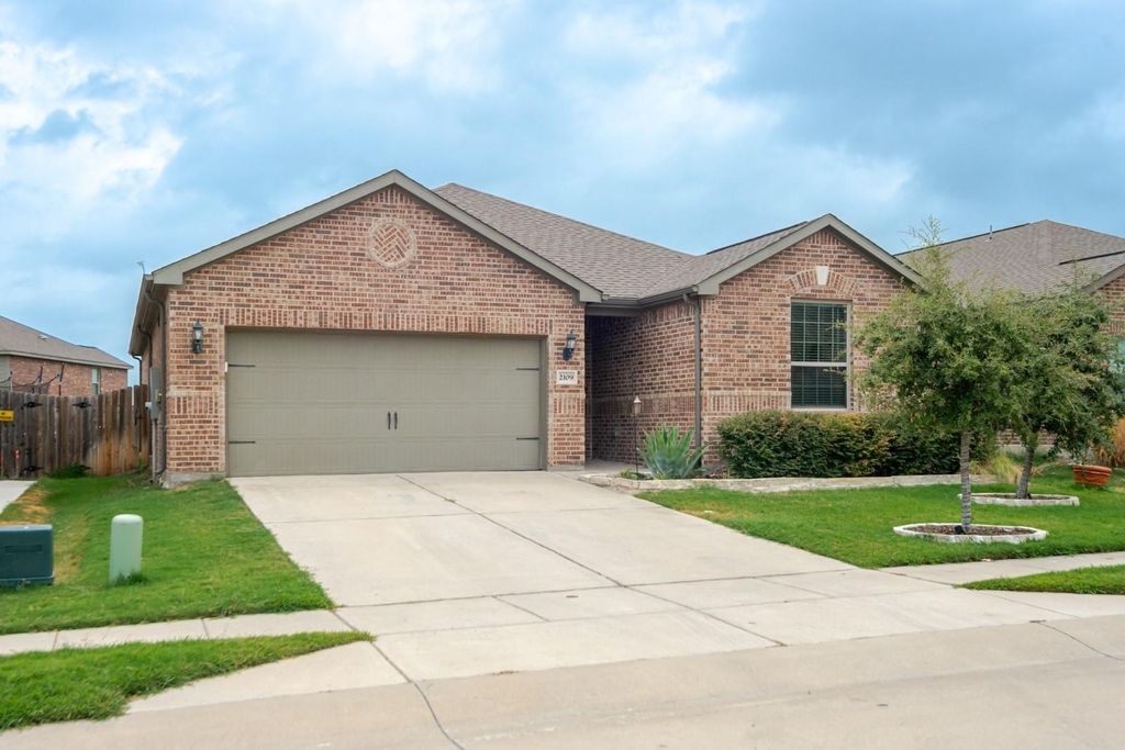2109 Barrow Street - Photo 1