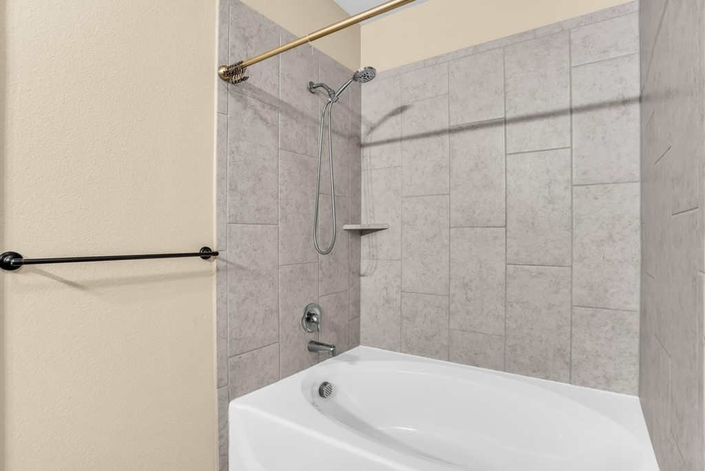 2109 Barrow Street - Photo 20