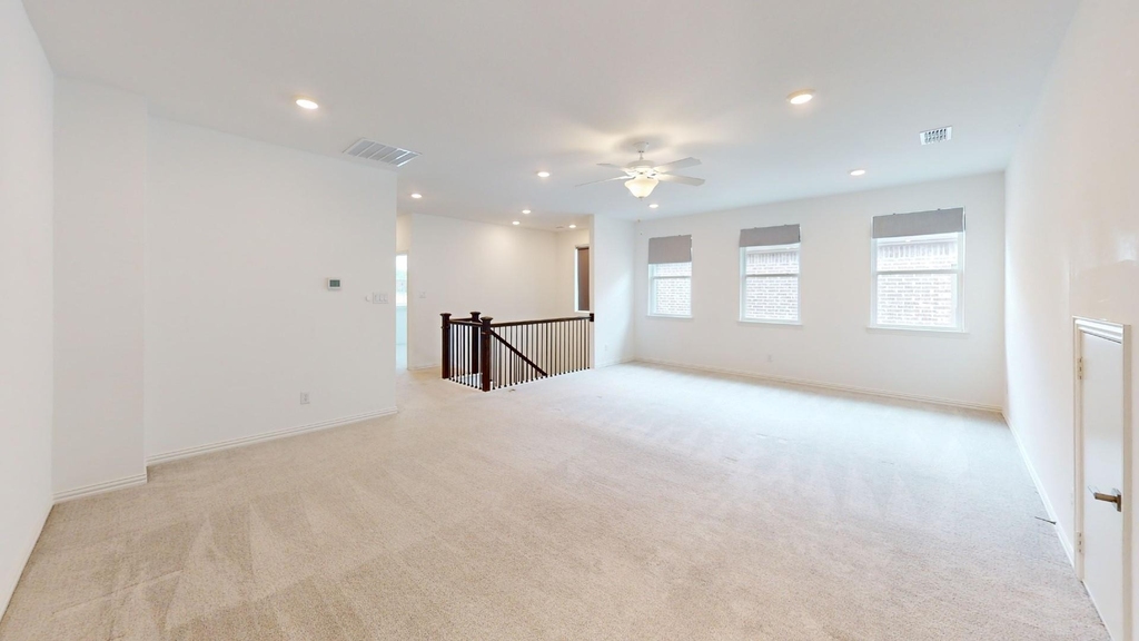 3285 Dover Drive - Photo 7