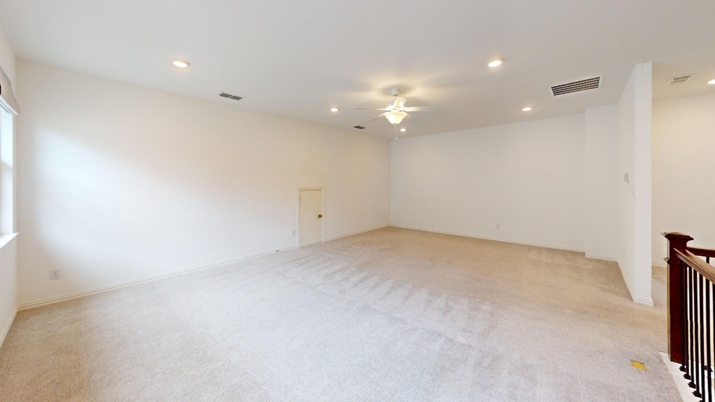 3285 Dover Drive - Photo 8