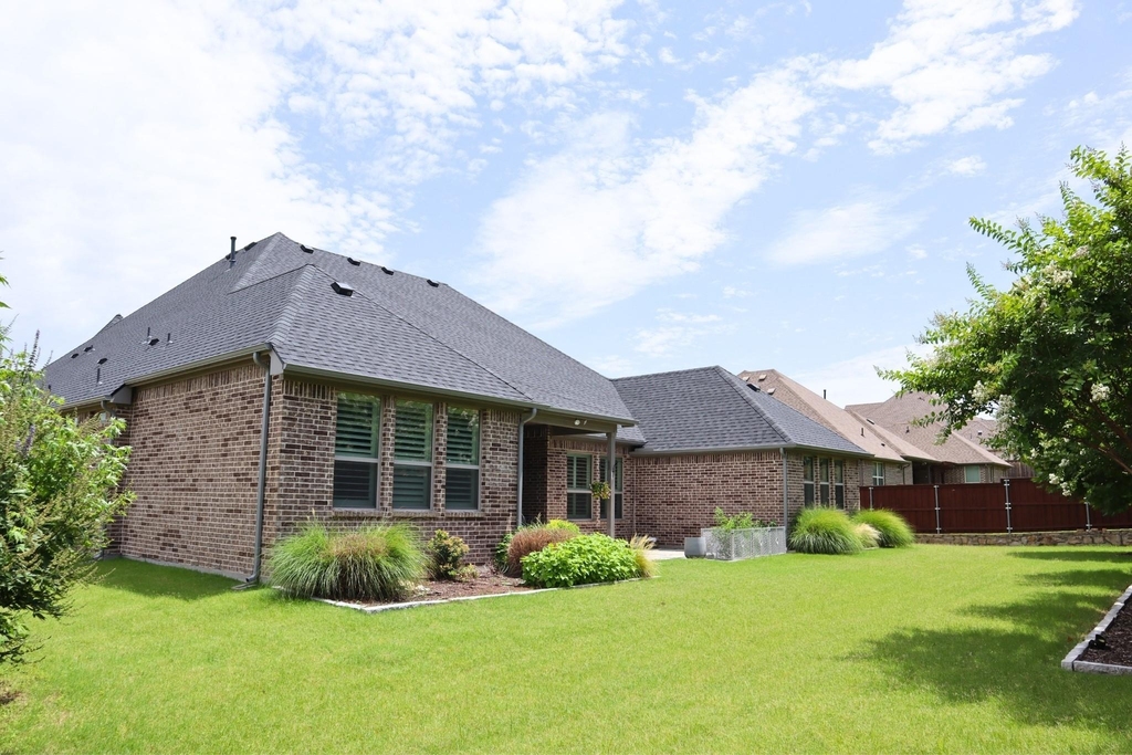 880 Saint Peter Lane - Photo 38