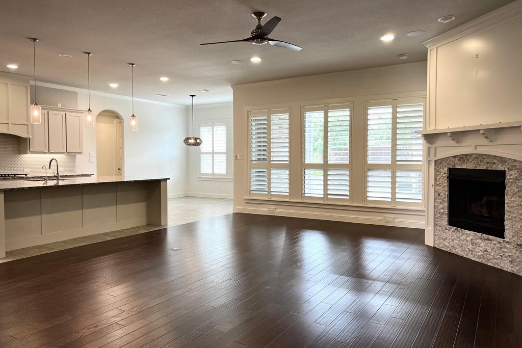 880 Saint Peter Lane - Photo 7