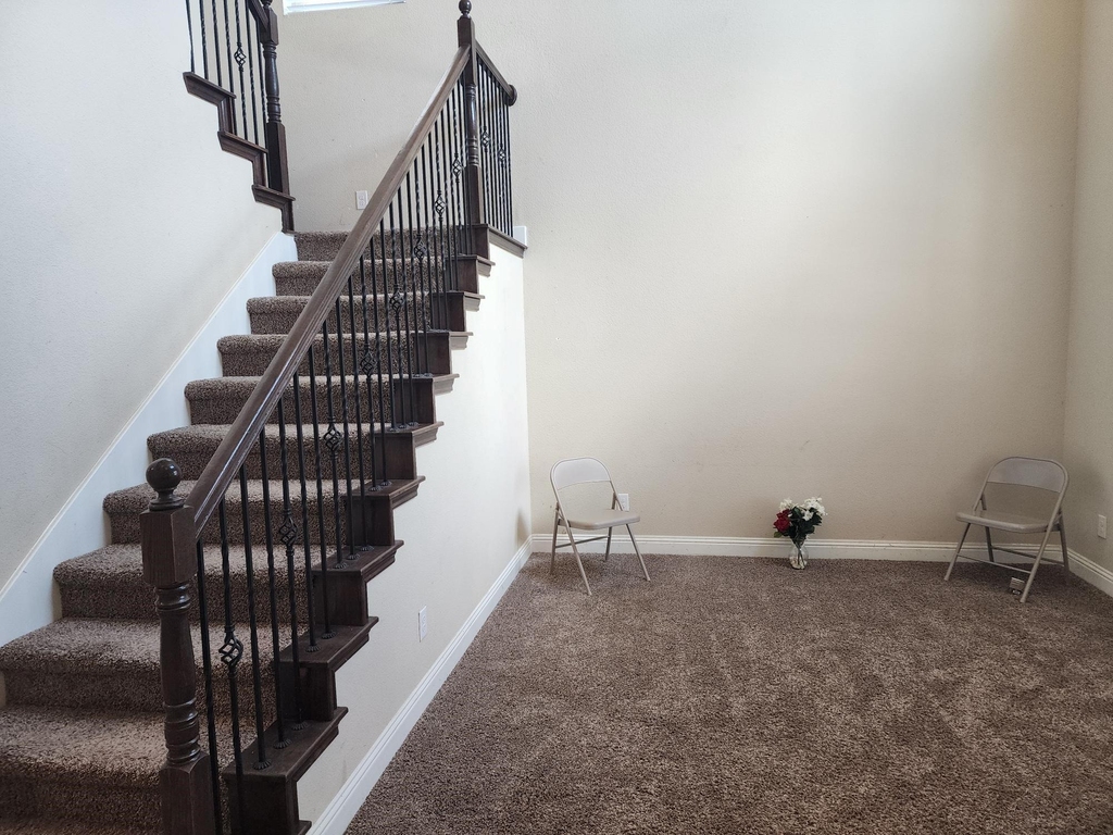 3812 Tunstall Drive - Photo 3