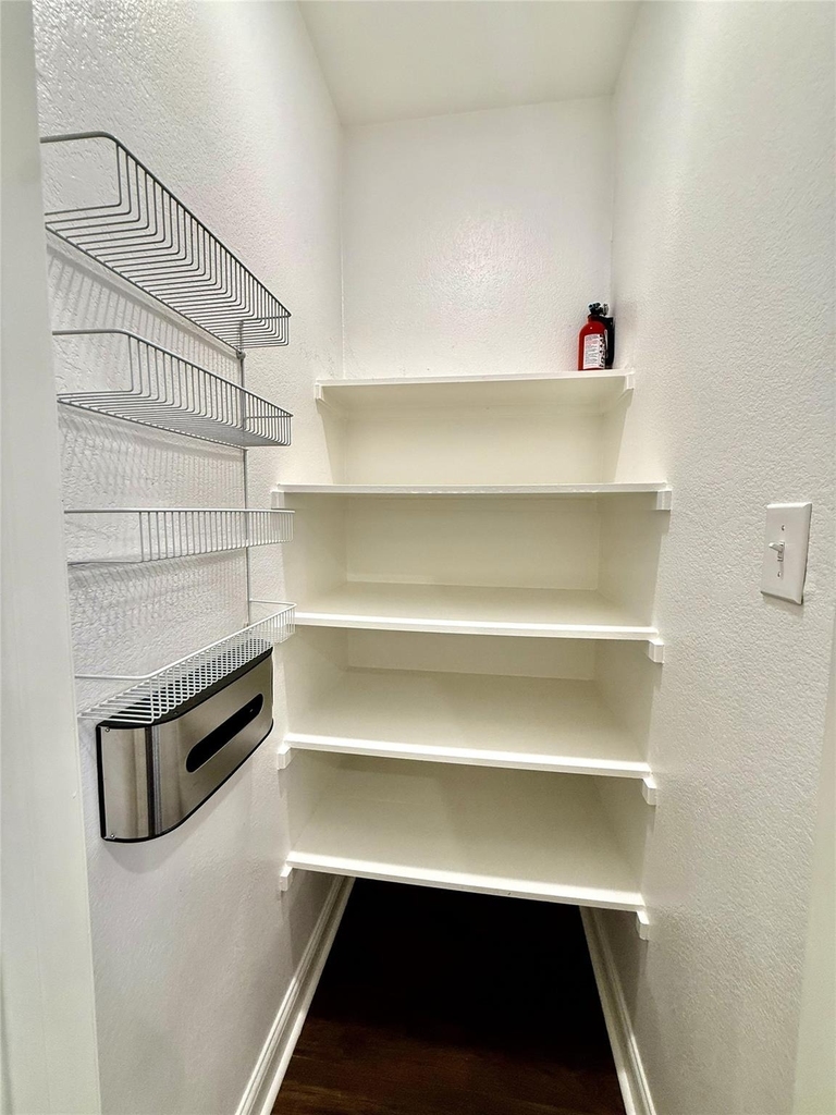 3615 Brazos Street - Photo 10