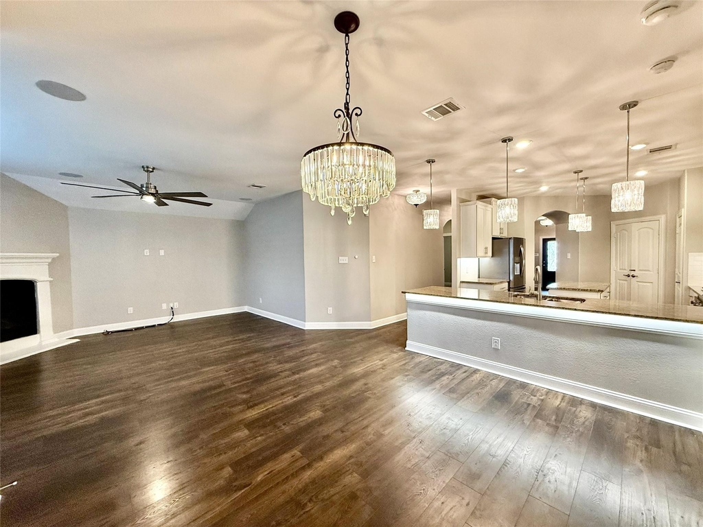 3615 Brazos Street - Photo 14
