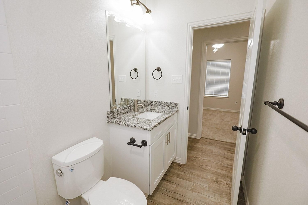 100 N Park Court - Photo 7