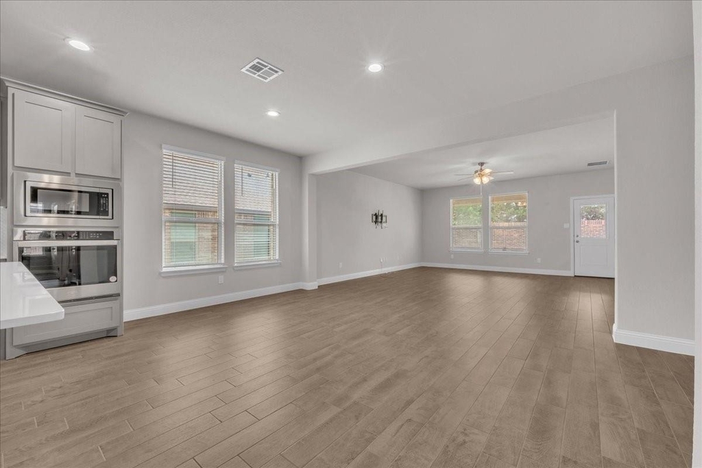 1017 Fairhaven Drive - Photo 10