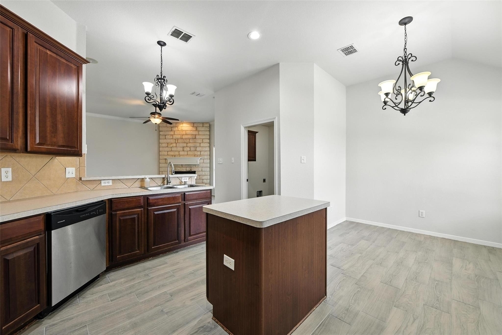113 Shumard Drive - Photo 29