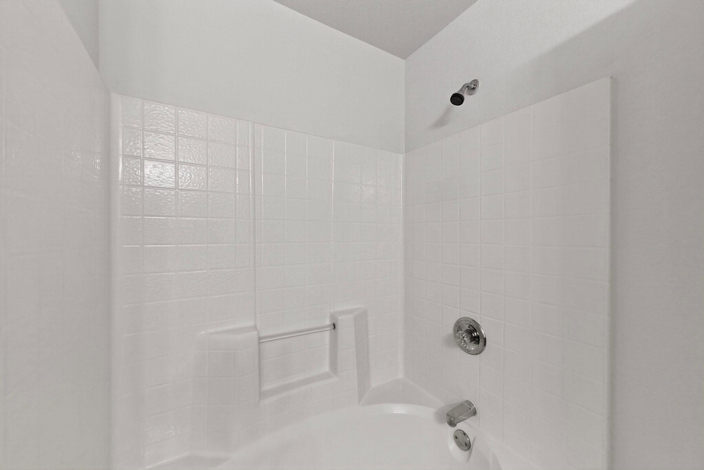 321 Stephanie Street - Photo 32