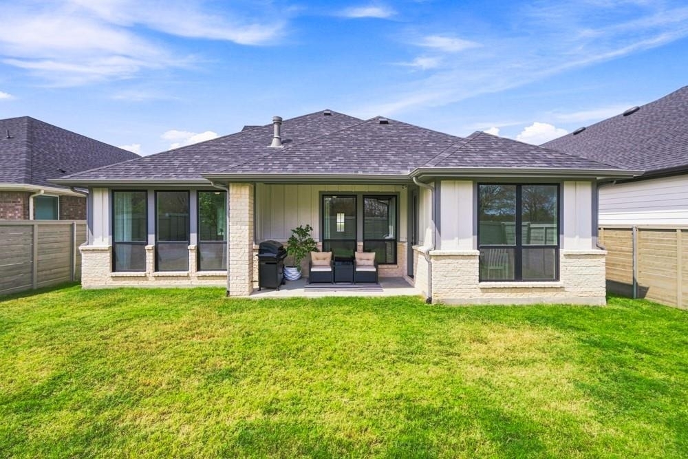 8716 Bur Oak Drive - Photo 21