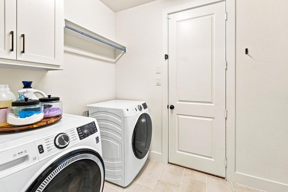 8716 Bur Oak Drive - Photo 18