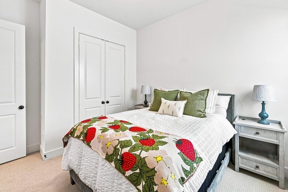 8716 Bur Oak Drive - Photo 15