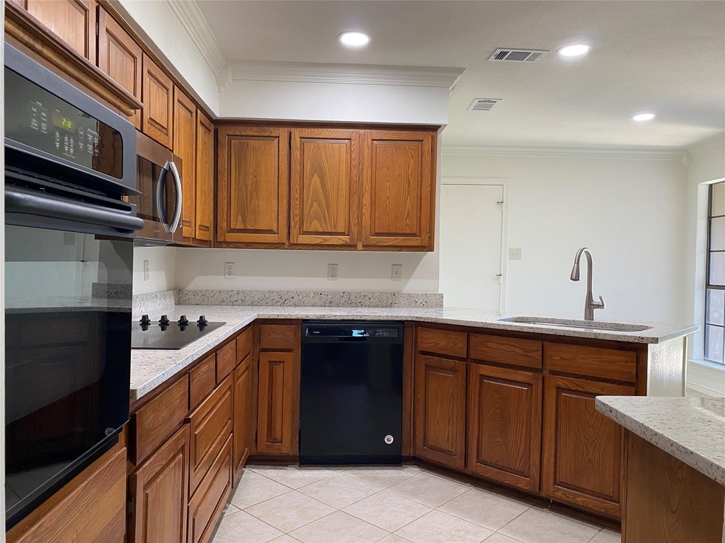 3346 Lanarc Drive - Photo 4